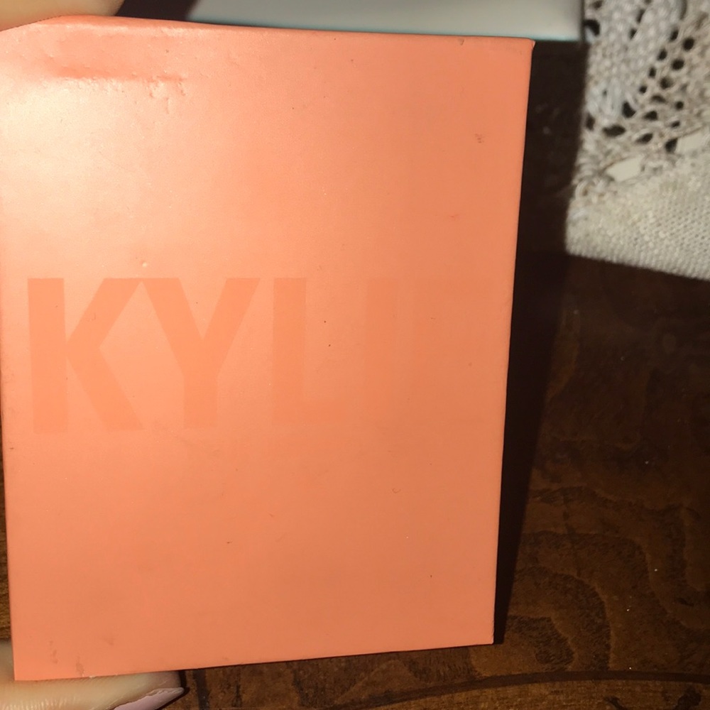 Kylie cosmetics blush